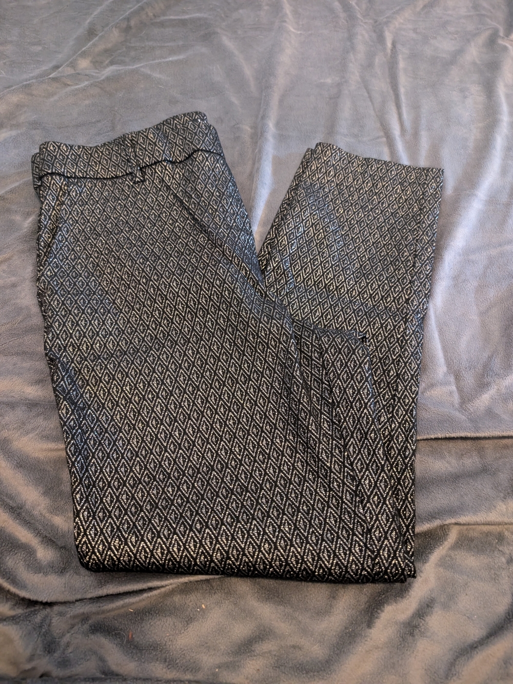Jules & Leopold Black and White Diamond-Print Ponte Pants